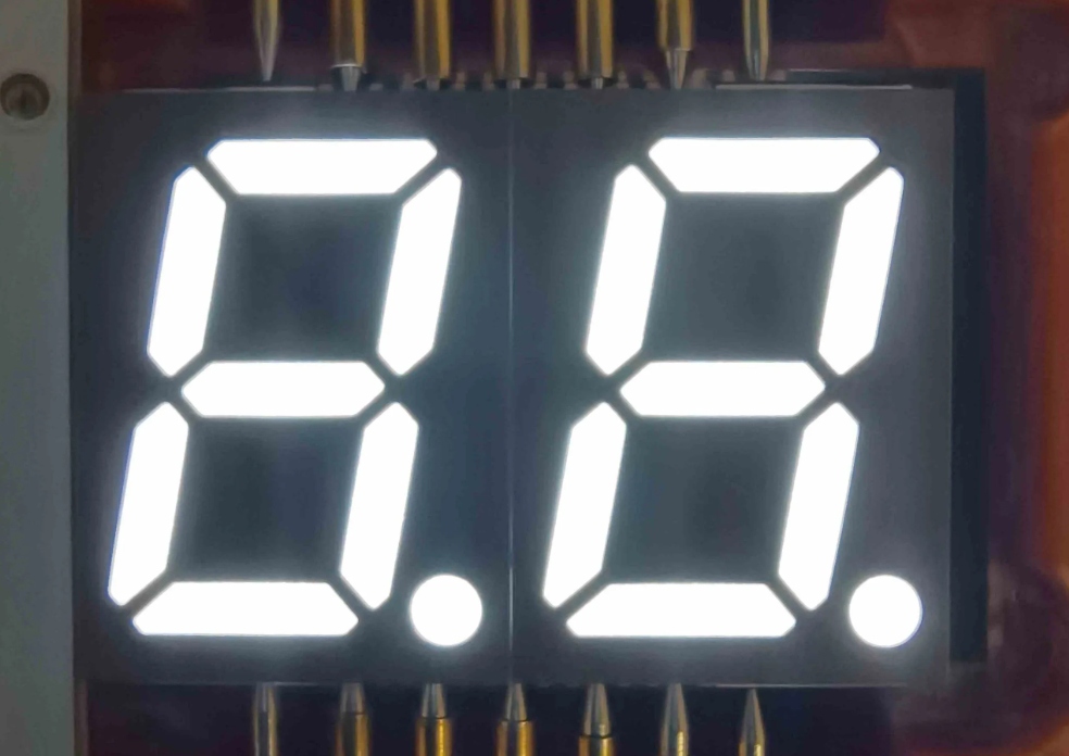 Pantalla LED SMD de 7 segmentos de 2 dígitos de 0,56 pulgadas (14,22 mm)