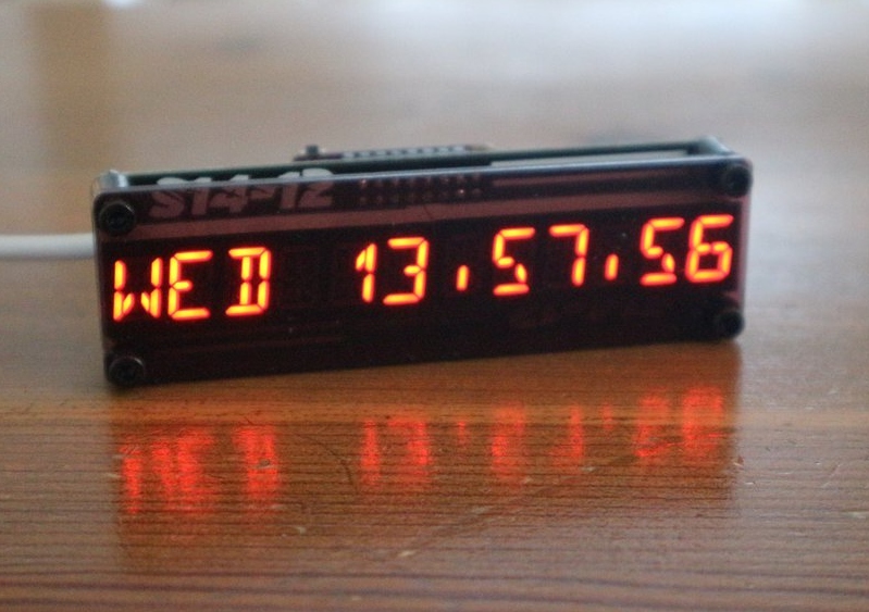 字母数字LED显示屏提供清晰的细节