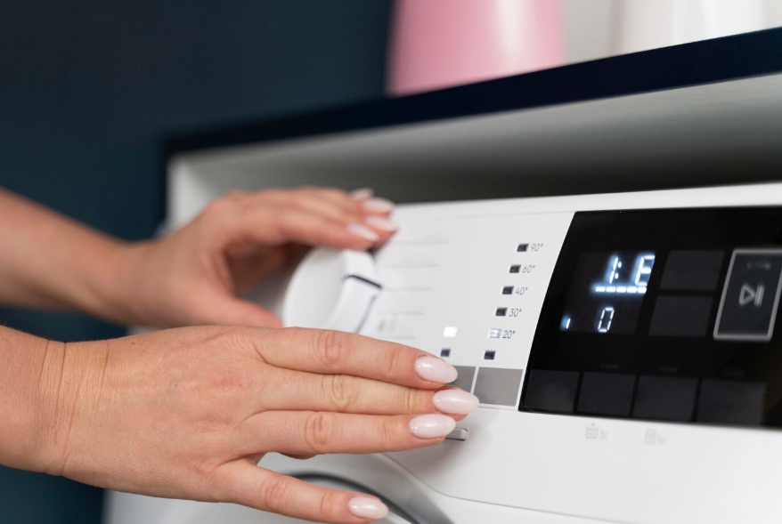 7-segment displays maintain visibility in poorly ventilated areas