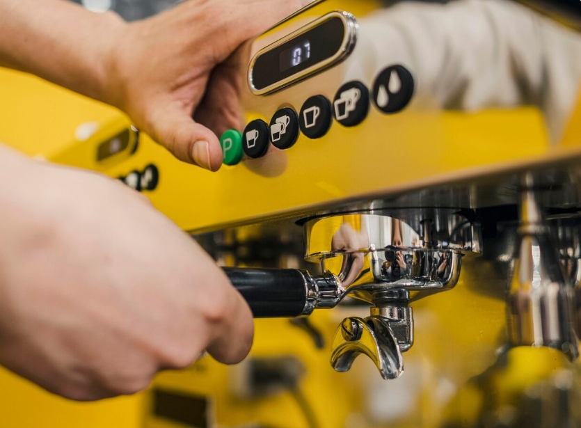 LIGHTBO partners with you to optimize display selection